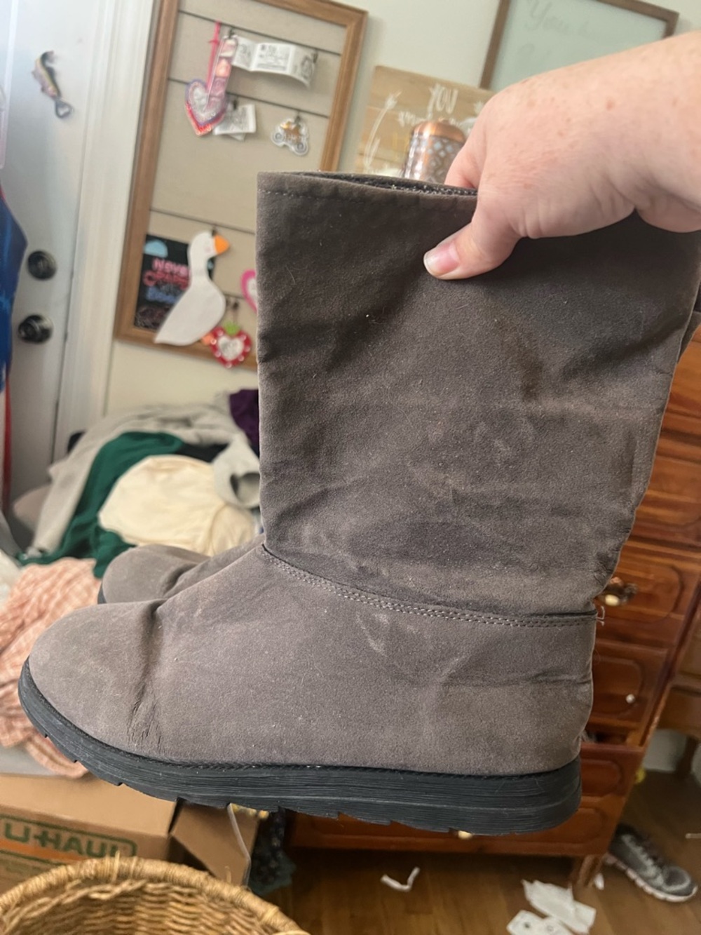 MUKLUKS Black Rubber Sole Boots (Size 10)